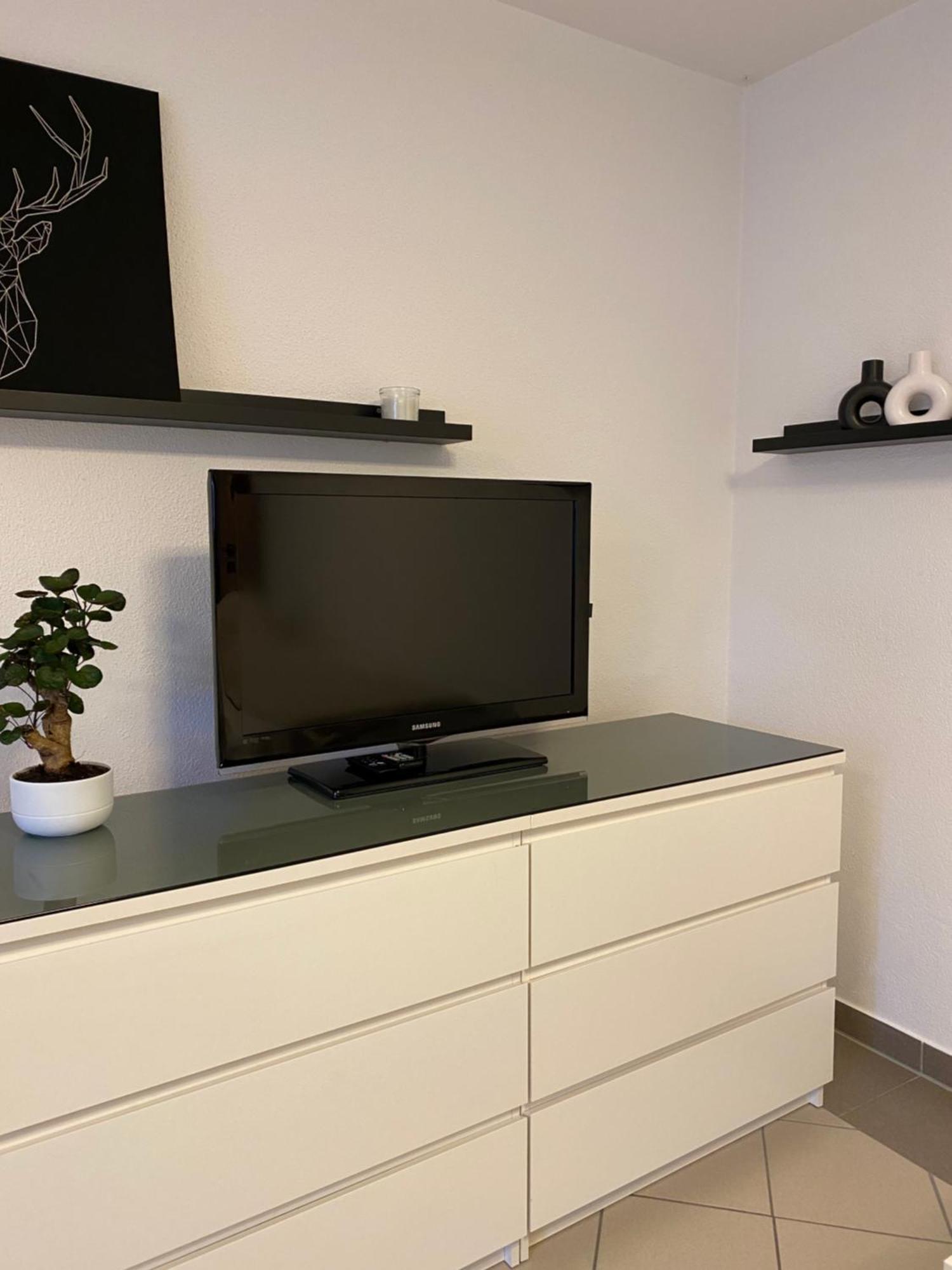 Niefern-Öschelbronn Einzimmer Apartment מראה חיצוני תמונה