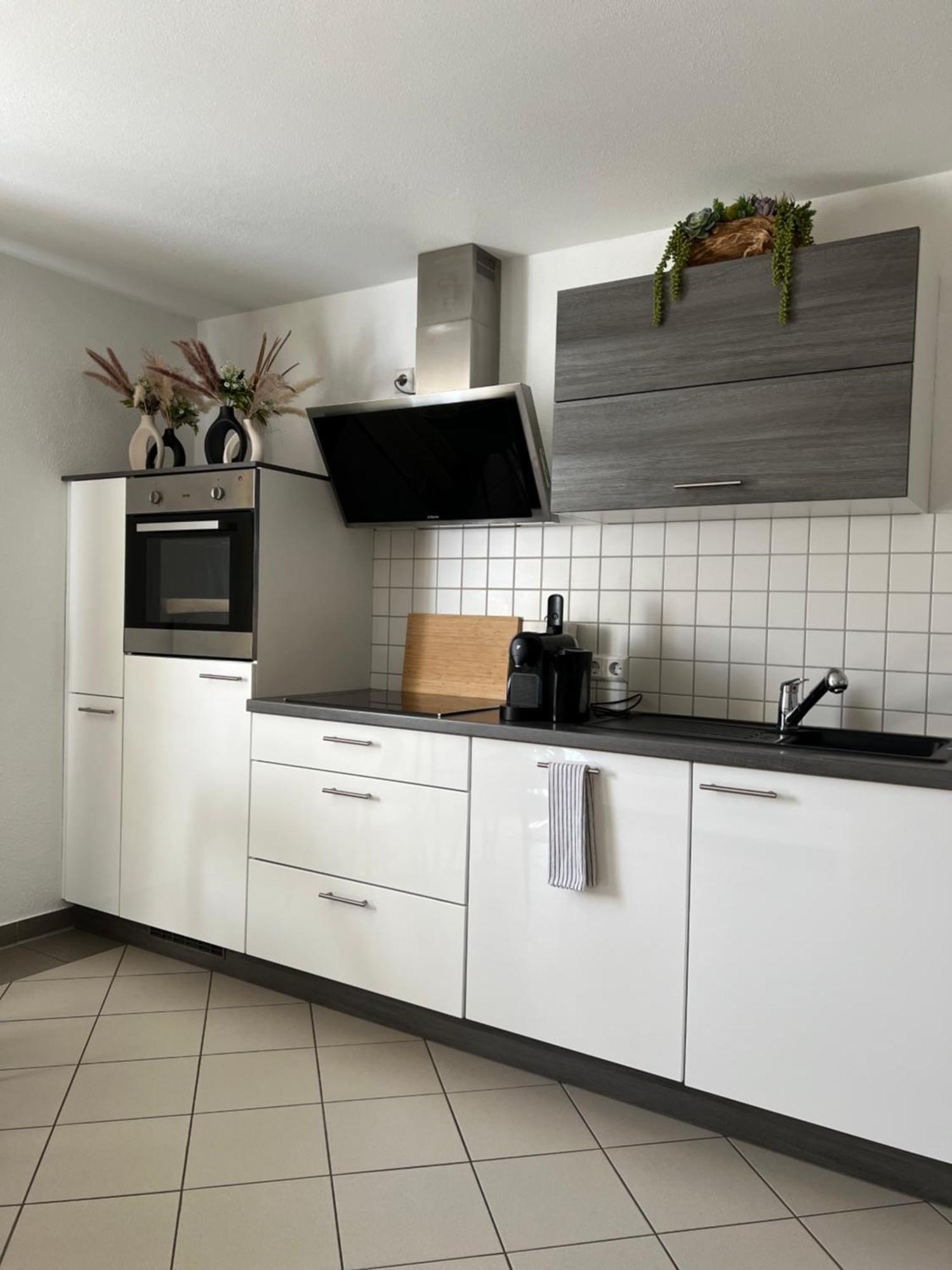 Niefern-Öschelbronn Einzimmer Apartment מראה חיצוני תמונה
